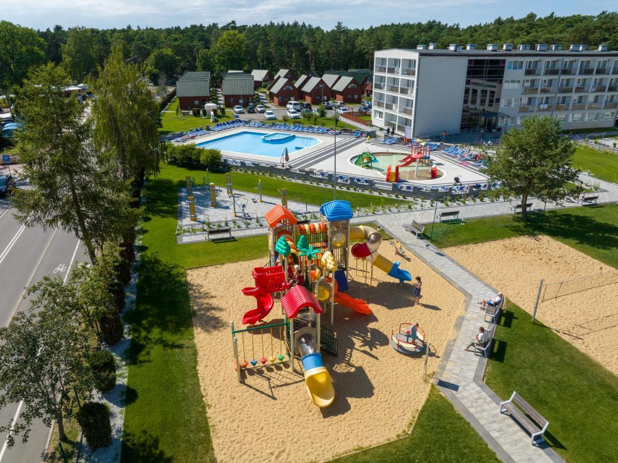 Zem-Tourist Hotel Pustkowo Exterior photo